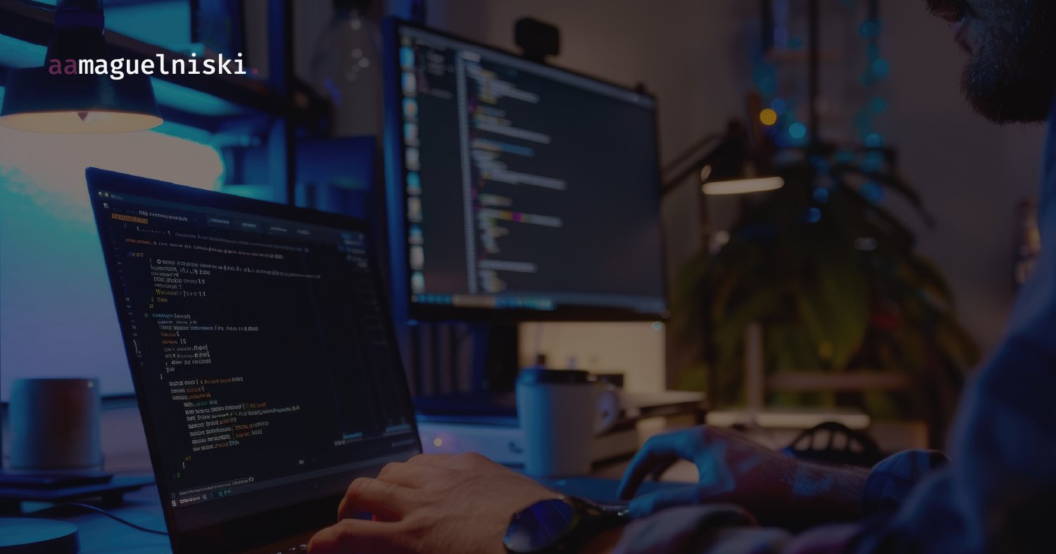 Pessoa programando em ambiente de desenvolvimento com múltiplas telas, representando a automação de infraestrutura com Terraform na AWS.